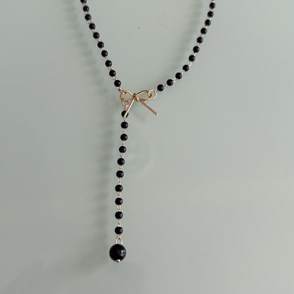 Black Beaded bow Necklace A1392 - Picture 4 of 5